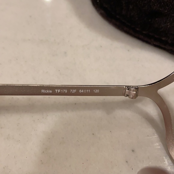 😎Authentic Tom Ford Rickie Sunglasses 😎 - Picture 3 of 6